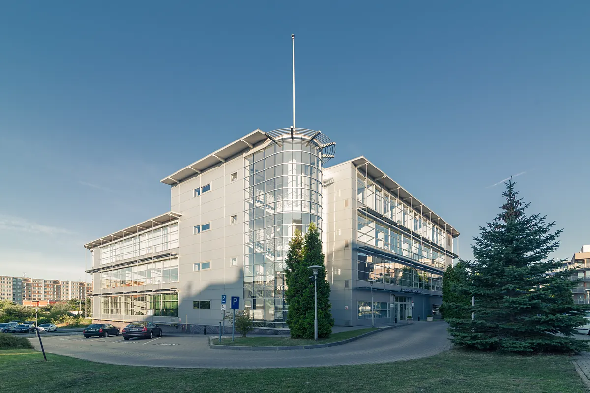 Pronájem kanceláře 235 m²